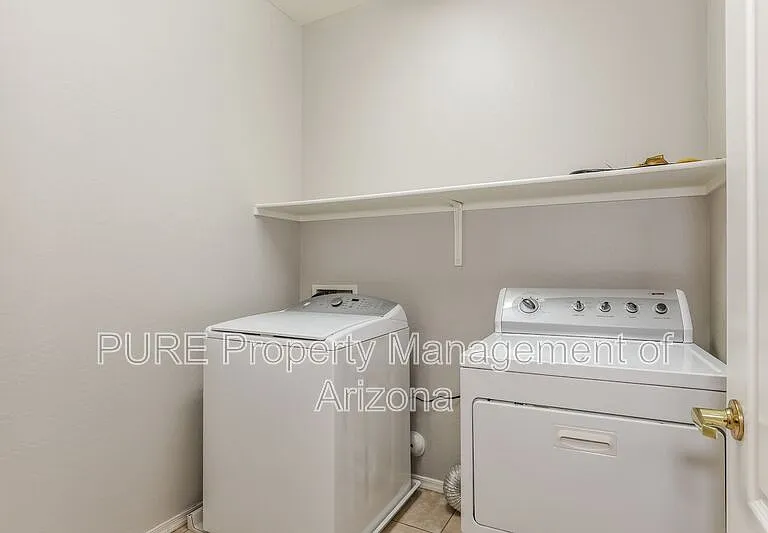 43558 W Oster Dr — Photo 70