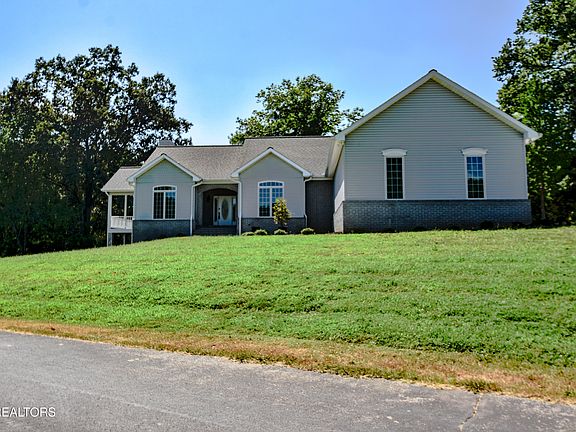 2nd image of 408 Ookedaliya Pl