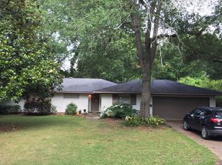 1444 Kimwood Dr, Jackson, MS 39211