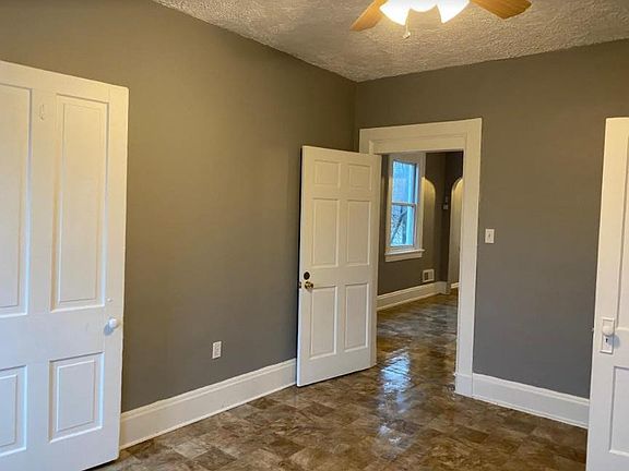 4th image of 3211 Brevier Ave #2