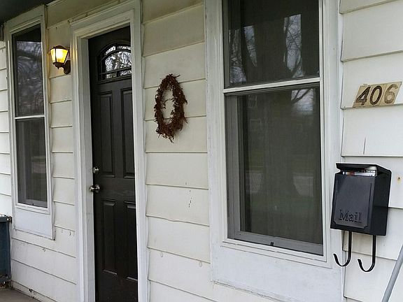3rd image of 406 N Chauncey St