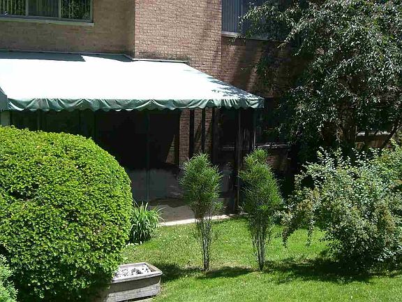 2nd image of 1808 Birchwood Ln