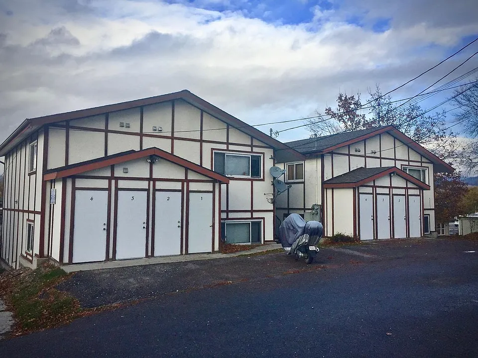 Building Photo 3
