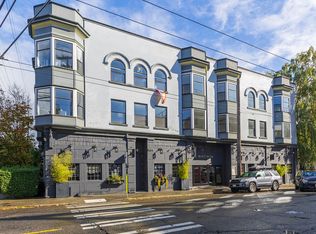 Fredonia, Seattle, WA 98112