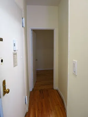 Rented by City & Suburban | media 41