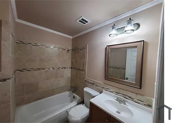 2606 Burdett Rd — Photo 8