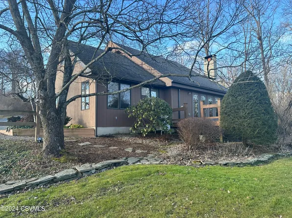 206 Crawford Rd, Bloomsburg, PA 17815
