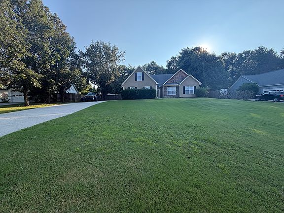 2nd image of 1890 Hampton Walk Ct