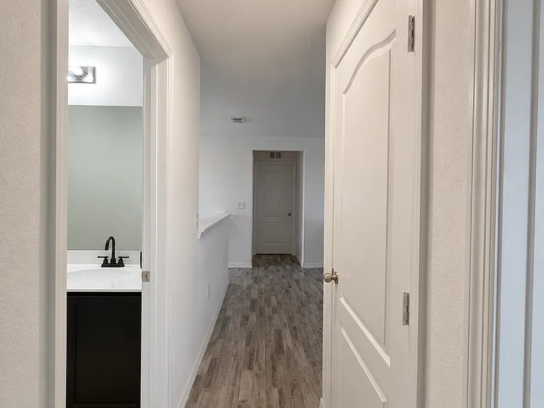 1115 Wynnmere Walk Ave — Photo 27