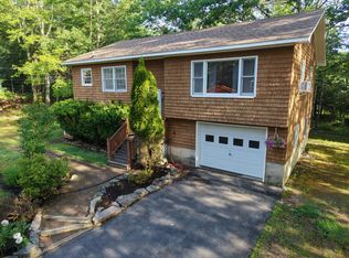 25 Mountain View Drive, Ellsworth, ME 04605