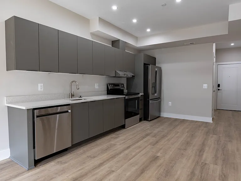 414 Kennedy St NW #204 — Photo 10