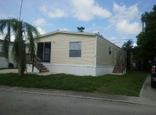 25 Bridgette Blvd, Lake Worth, FL 33463