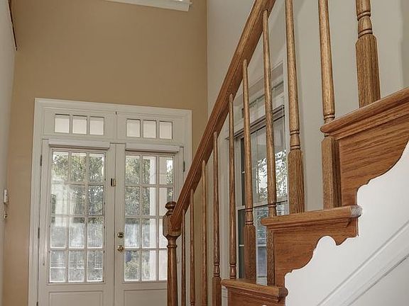 3rd image of 10559 Tuckerman Heights Cir