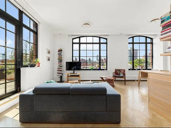 50 Clinton St APT 7C, New York, NY 10002