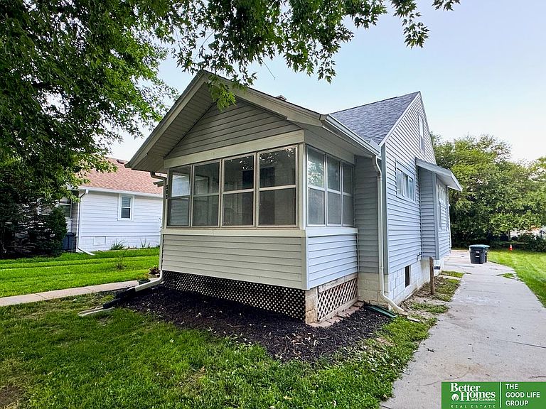 Listing photo 3