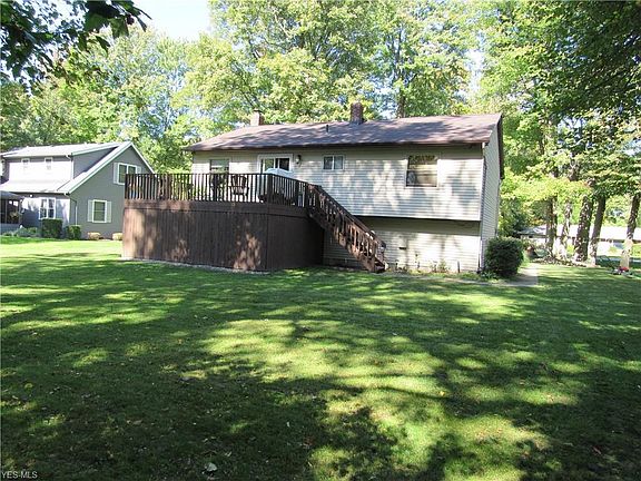 5th image of 27943 N Park Dr