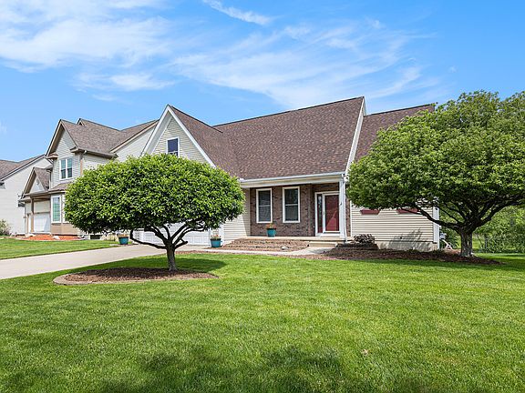 3rd image of 3069 Rosefield Dr