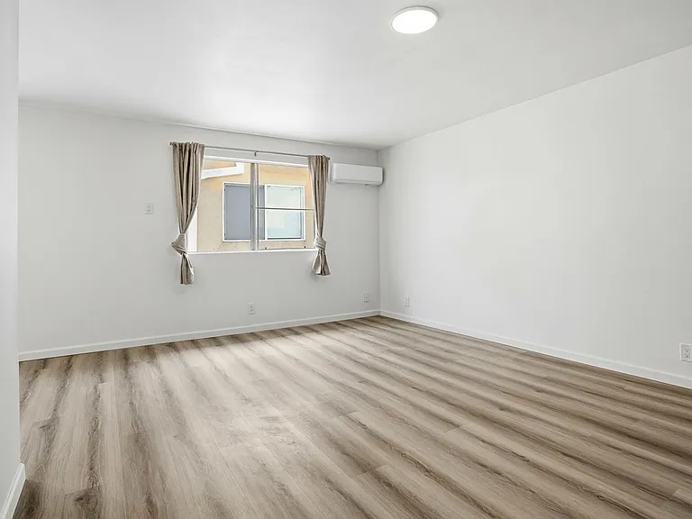 3636 Keystone Ave #10 — Photo 16