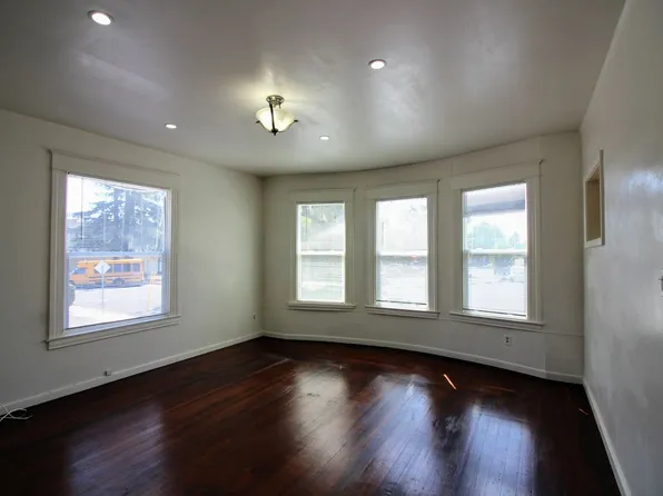 518 Riley Street, 518 Riley St APT B, Santa Rosa, CA 95404