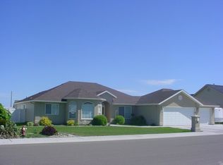 1917 Galena Dr, Twin Falls, ID 83301