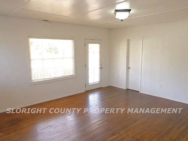 791 Pepper St — Photo 7