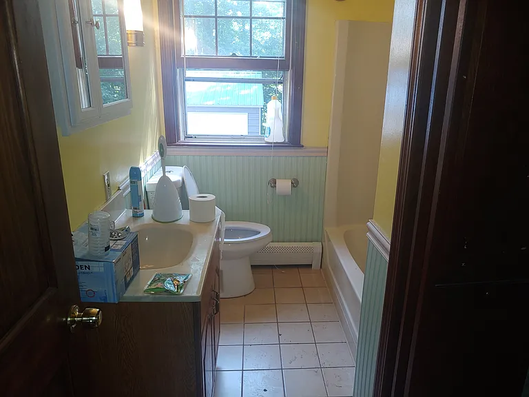 22 Winslow Ave — Photo 3