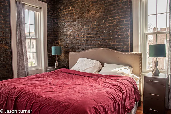 Rented by Level Group | media 7