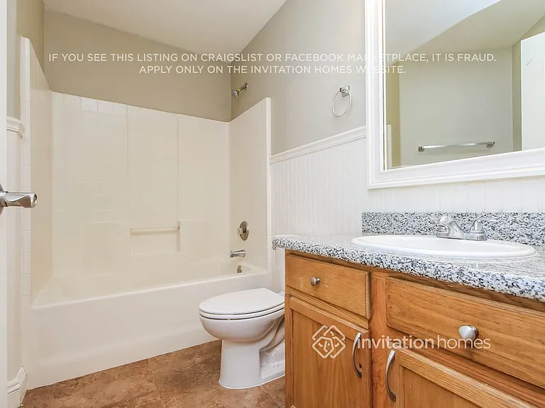 1400 E Vernoa St — Photo 14