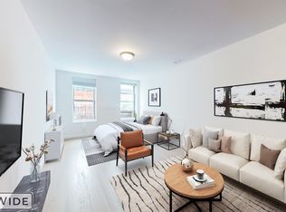 8 Jones St APT 5D, New York, NY 10014