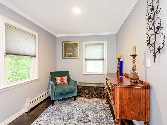 5th image of 147 Cherubina Ln