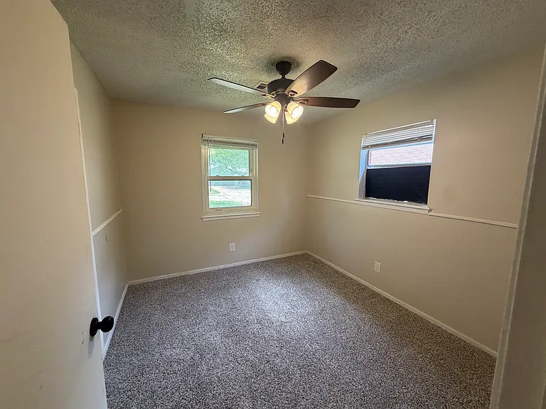 2306 N Star Dr — Photo 8