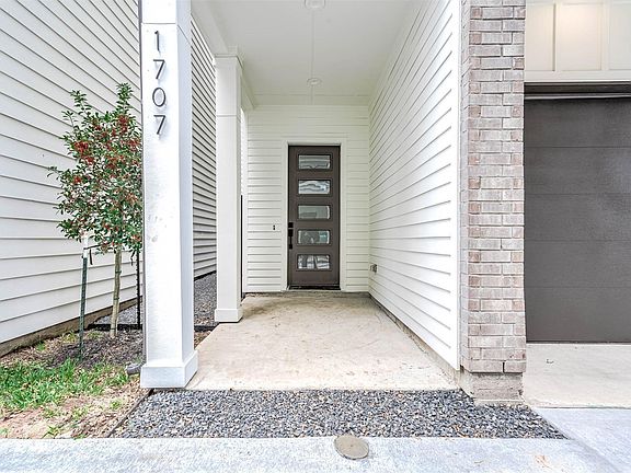 4th image of 1711 Milby St