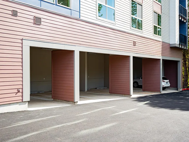 Windsor at Amberglen Apartments | Exterior