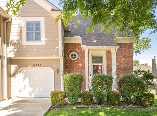 11539 Reeder St, Overland Park, KS 66210