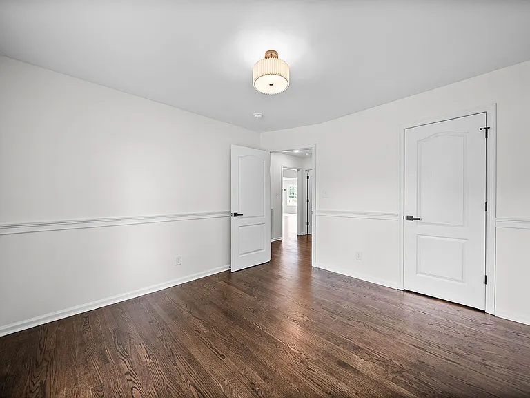 270 Harold Dr — Photo 28