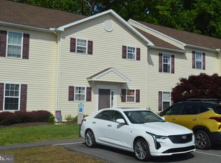 96 Christine Dr, Reading, PA 19606