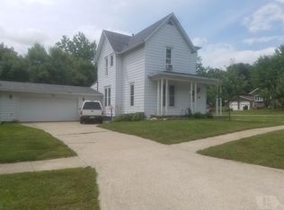 1413 State St, Tama, IA 52339