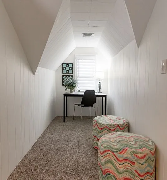 159 Winona St — Photo 28