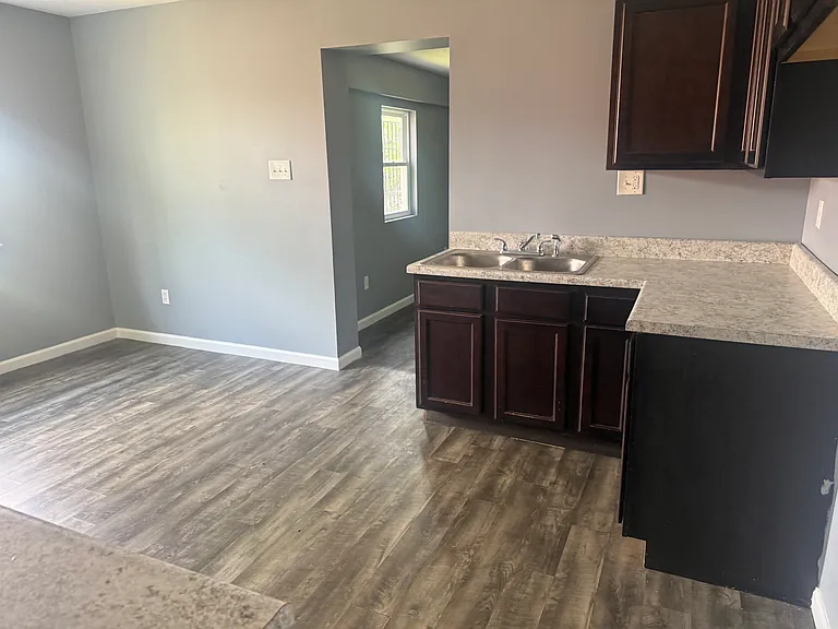 2117 Winfield Ave #2117 — Photo 10