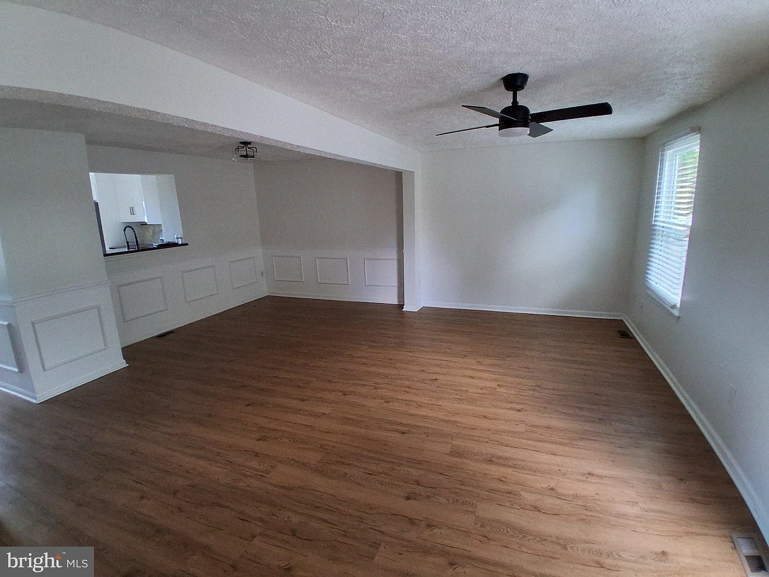 3 bed, 4.0 bath, 1792 sqft, $2,750 — Photo 4