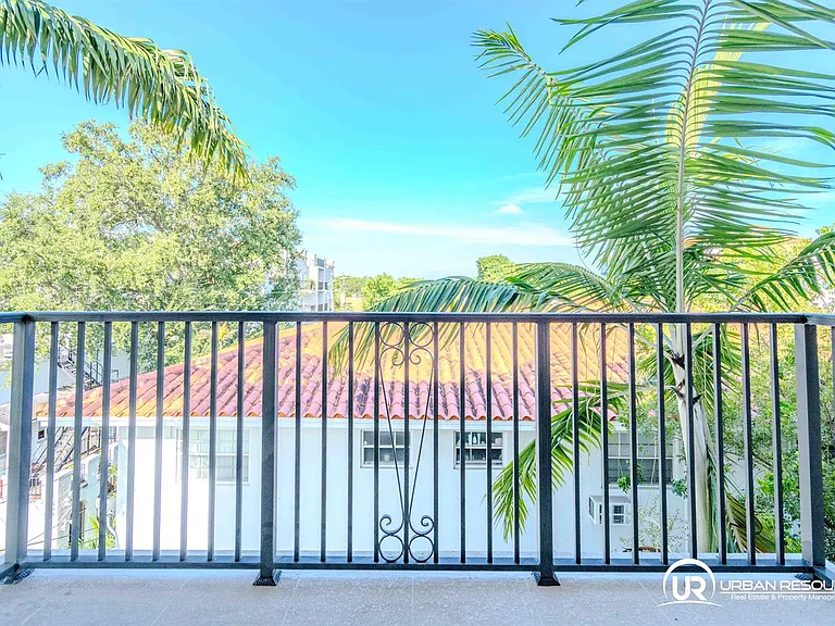 300 Majorca Ave #Penthouse 403 — Photo 20