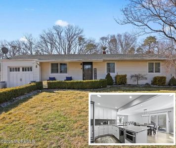 14 Woodside Drive, Howell, NJ, 07731