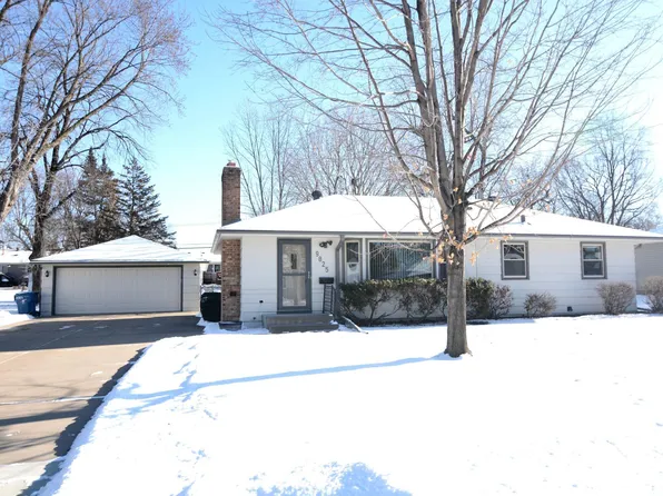 9825 Pillsbury Ave S, Bloomington, MN 55420