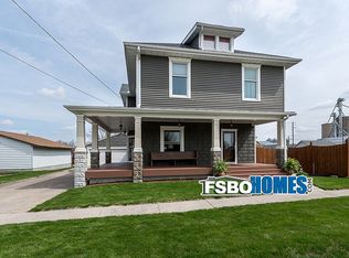 306 E Main St, Atkinson, IL 61235