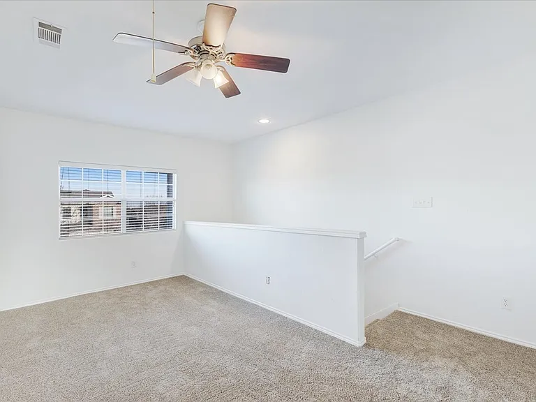 7405 Howling Coyote Ln — Photo 16