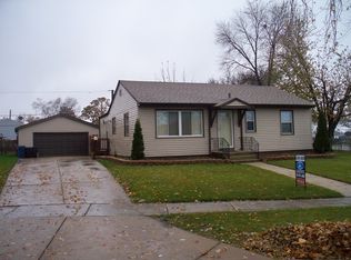 117 James St, Montgomery, IL 60538