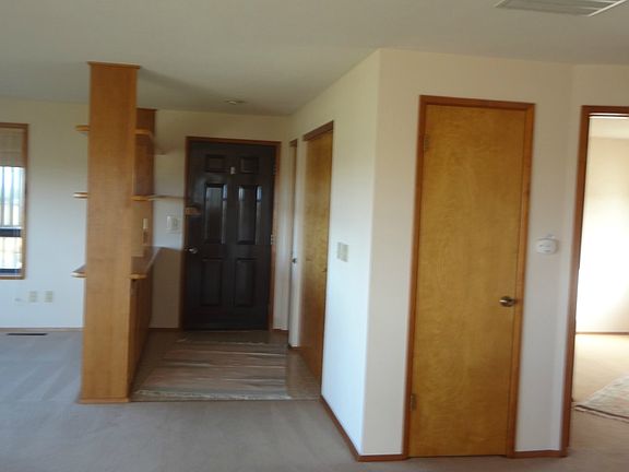 5th image of 815 S Sand Dune Ave SW
