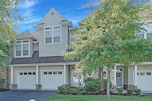 1st image of 12 Sea Breeze Ct