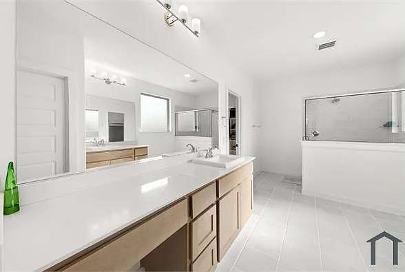 2020 Stonebrook St — Photo 13