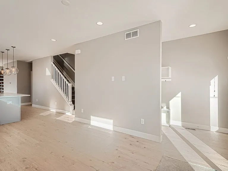 3434 N Garfield St — Photo 11